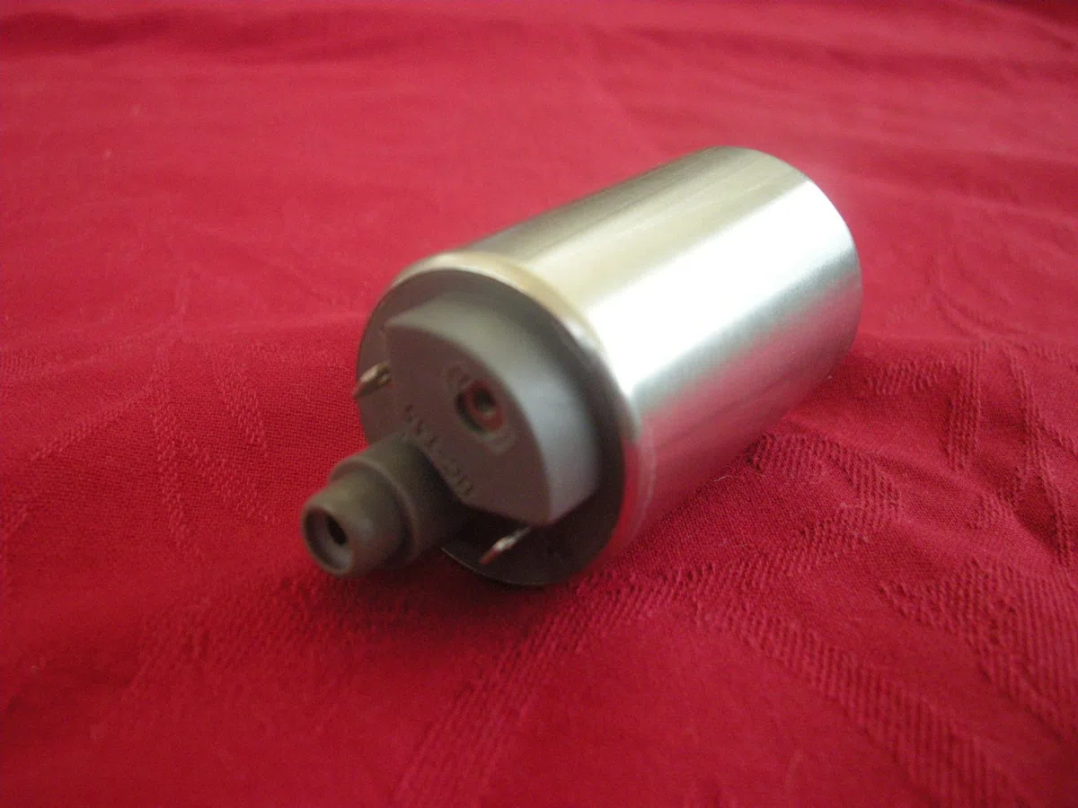Pompa motore a benzina UCT35 UC-T35 iniezione moto
