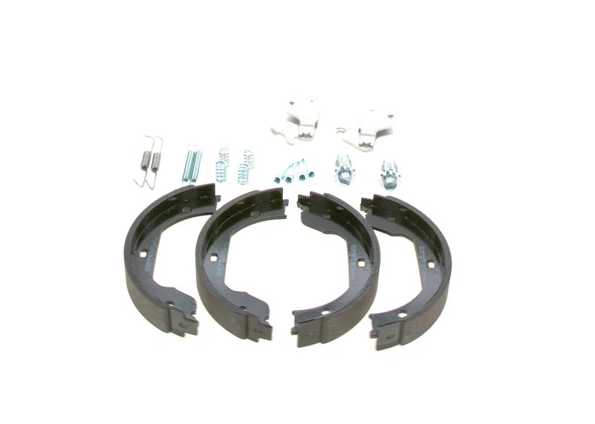 BOSCH Kit ganasce, Freno stazionamento 0204113805 Compatibile con: ALPINA B7, BMW 3 Cabriolet, 3 Coupe, 5, 5, 5 Gran Turismo, 5 Touring, 6, 6 Cabriolet, 7, 7, X3, X5, X5, X5, X6, X6, Z4 Coupe