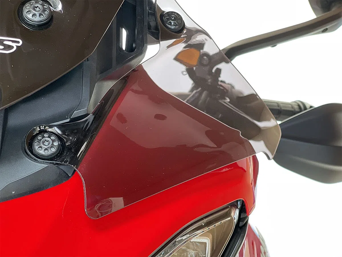 COPPIA DEFLETTORI ARIA FUME SCURO WRS COMPATIBILI CON MULTISTRADA V4 / S/S SPORT 2020-2023