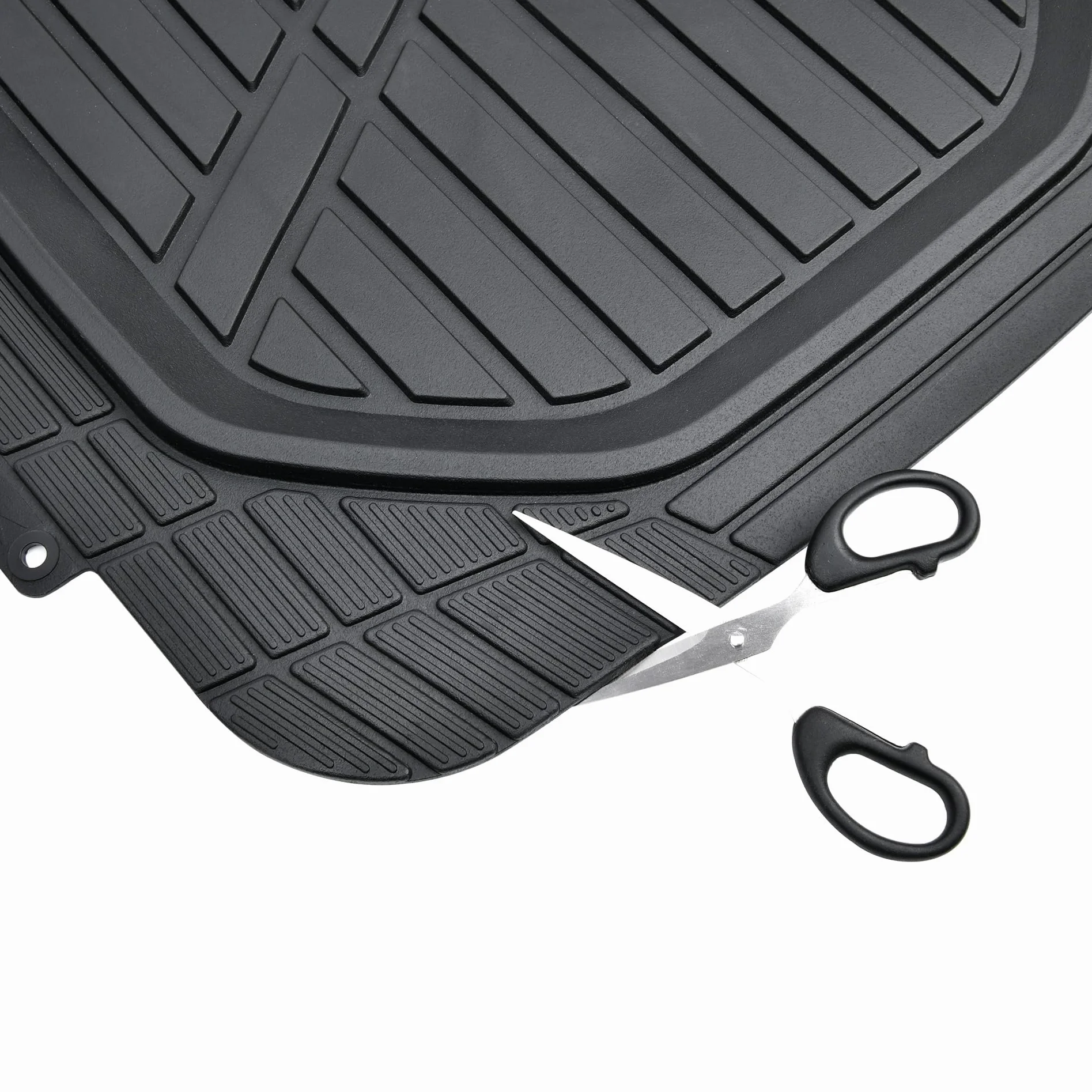 Amazon Basics 4 unità da tappetini in PVC resistente, per auto, SUV, camion, per tutte le stagioni, tappetino del bagagliaio incluso, Nero
