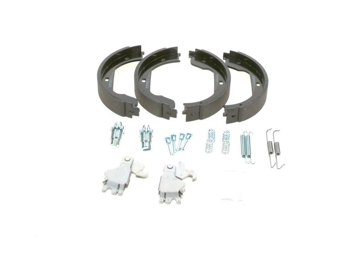 BOSCH Kit ganasce, Freno stazionamento 0204113805 Compatibile con: ALPINA B7, BMW 3 Cabriolet, 3 Coupe, 5, 5, 5 Gran Turismo, 5 Touring, 6, 6 Cabriolet, 7, 7, X3, X5, X5, X5, X6, X6, Z4 Coupe
