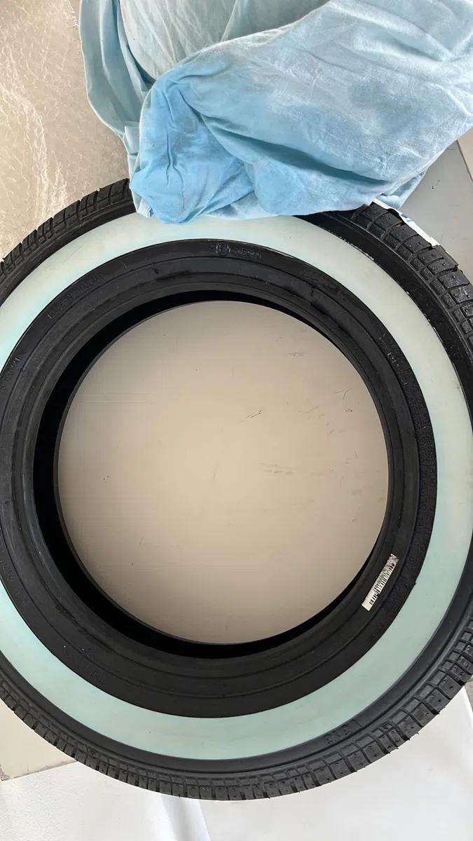 VEERUBBER PNEUMATICO GOMMA 125 12 63S TUBELESS FASCIA BIANCA 28mm WHITE WALL compatibile con FIAT 500 EPOCA